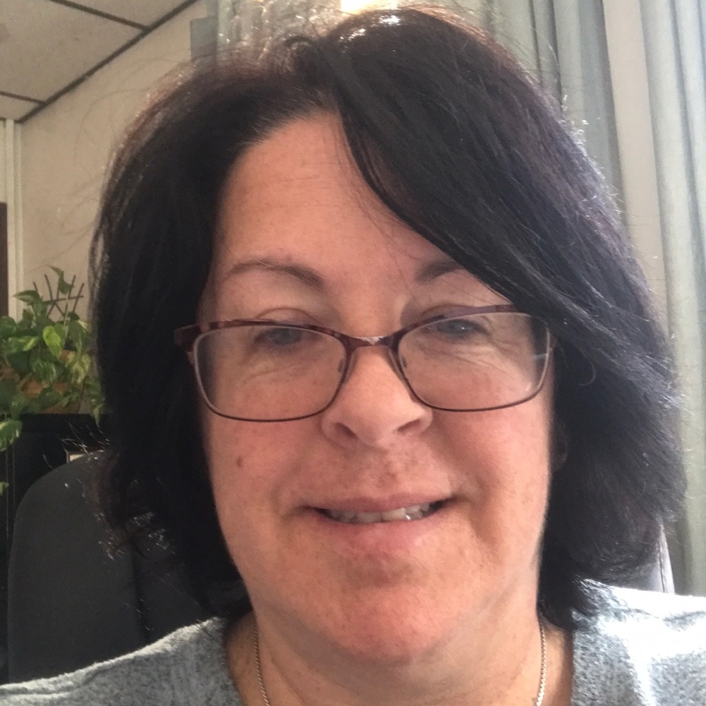 Meet your Posher, Denise